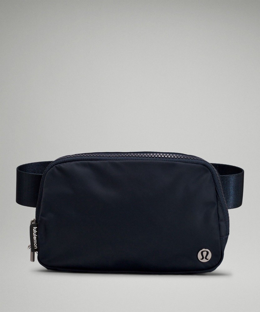 Lulmon Everywhere Belt Bag 1L Unopened New One Size