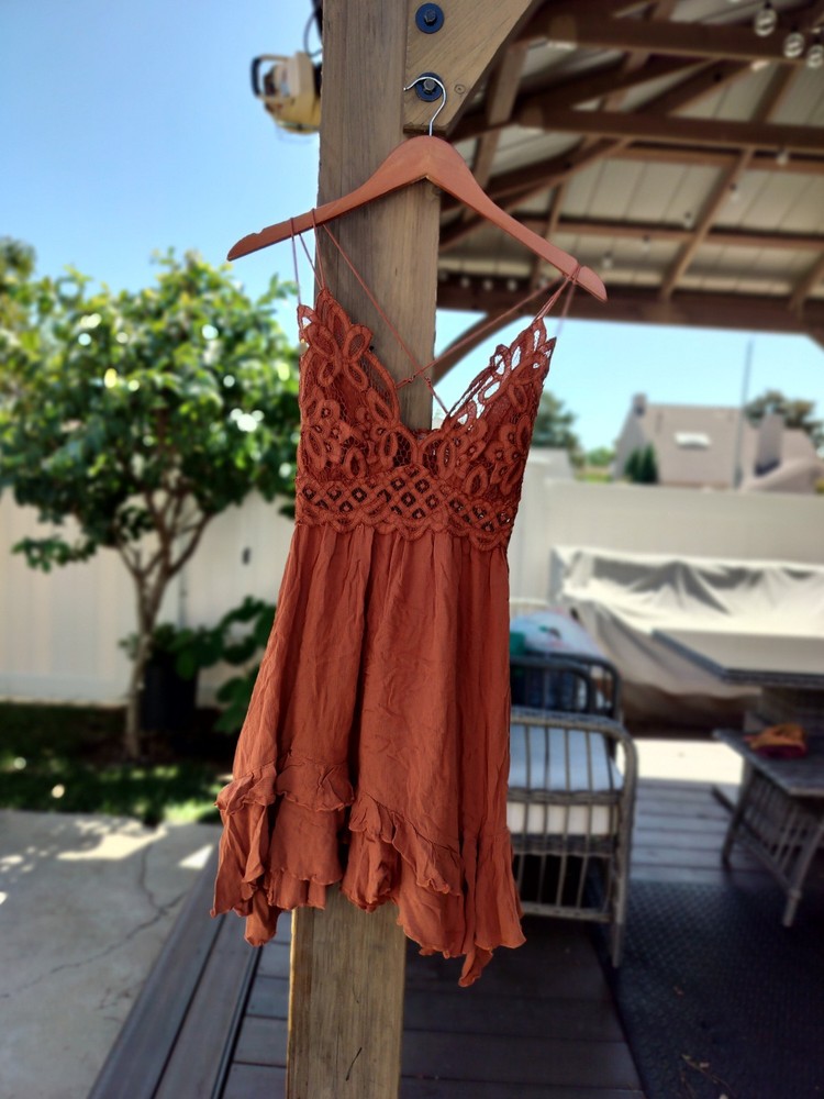 Free People Women's Adella Slip Dress Rose Pink Sz M, Cotton Floral Embroidered.