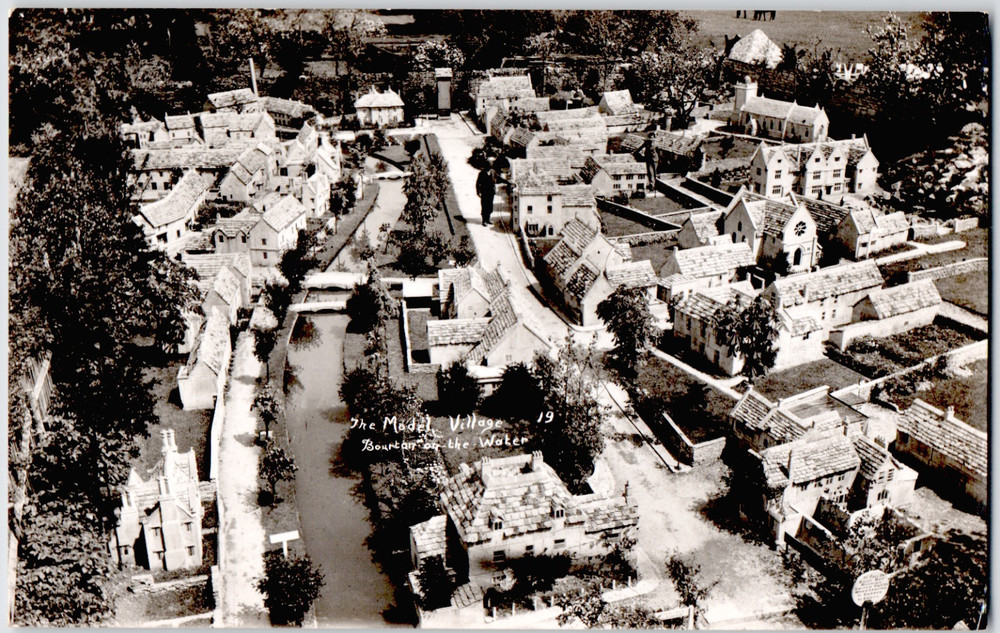 UK England Gloucestershire Bourton on the Water Model Village River RPPC 1910 #2