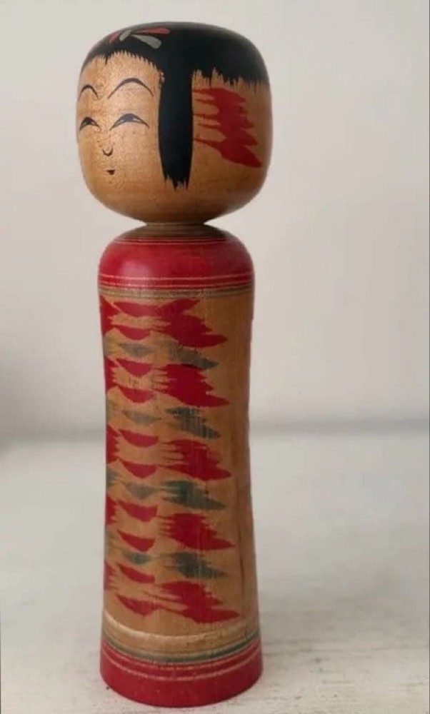 Kazuo Akiyama Japanese Kokeshi Doll 24.5cm Traditional Red Design Collectible