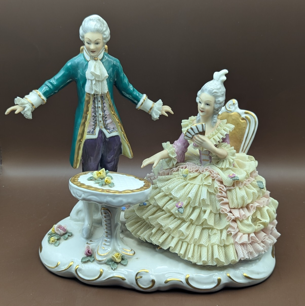 Sandizell Hoffner Dresden N Crown Porcelain Ruffled Lace Man Woman couple 8.25