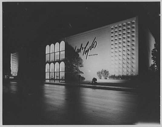 Lord & Taylor, business in Washington, D.C. Entrance, Wisconsin Ave., night