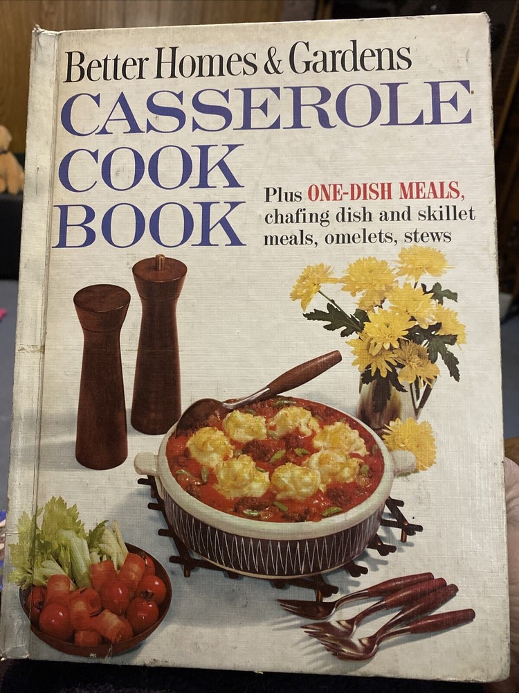 Better Homes & Gardens Casserole Cook Book