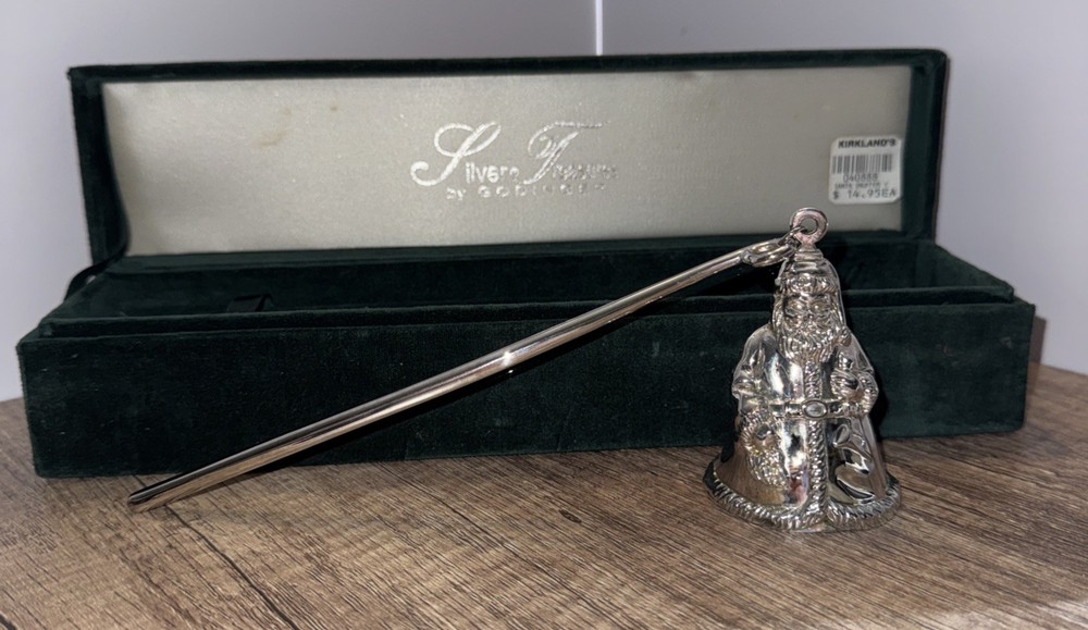 Vintage Godinger Silver Treasure Santa Candle Snuffer