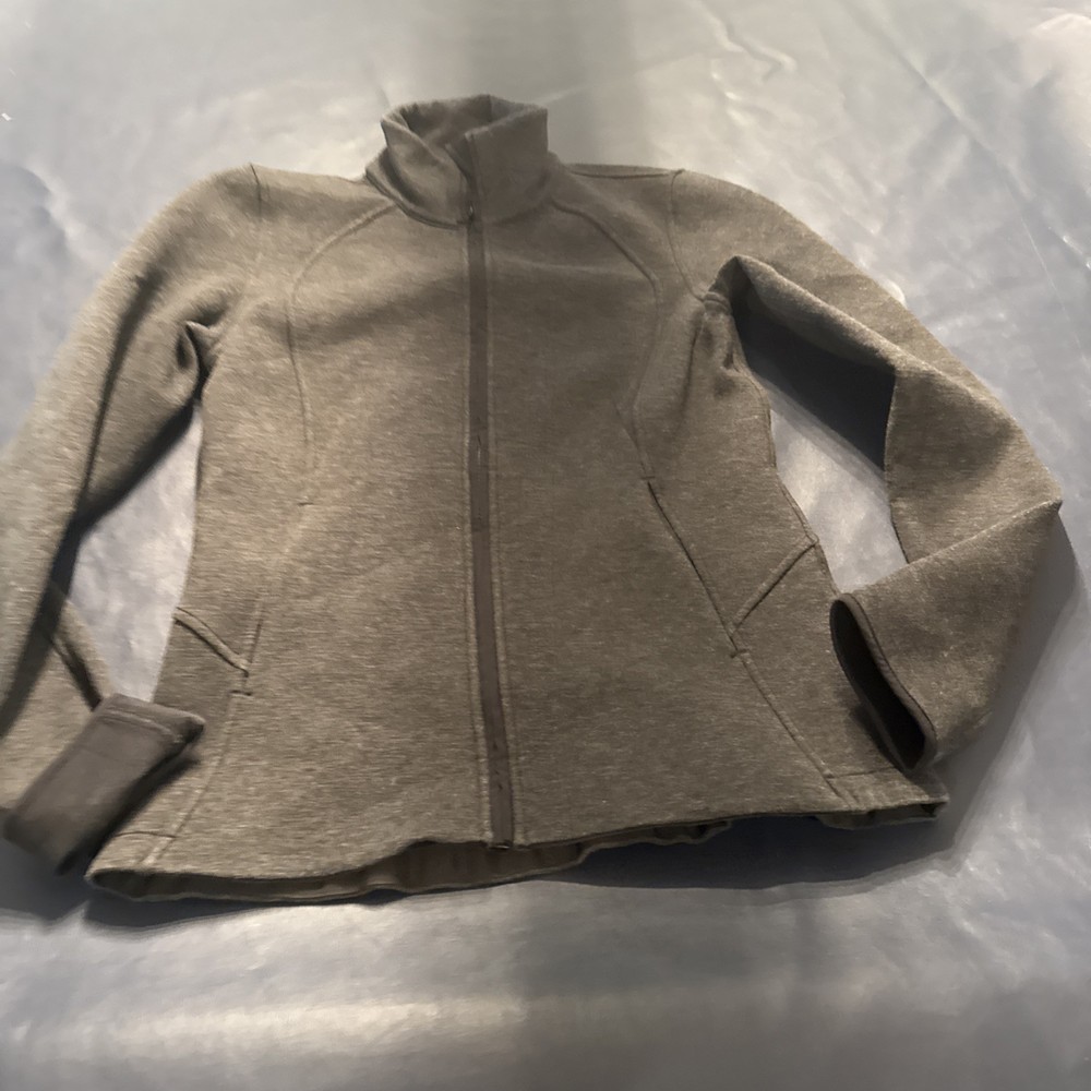 Lululemon Size 6 Women's Scuba Style Zip Up Jacket