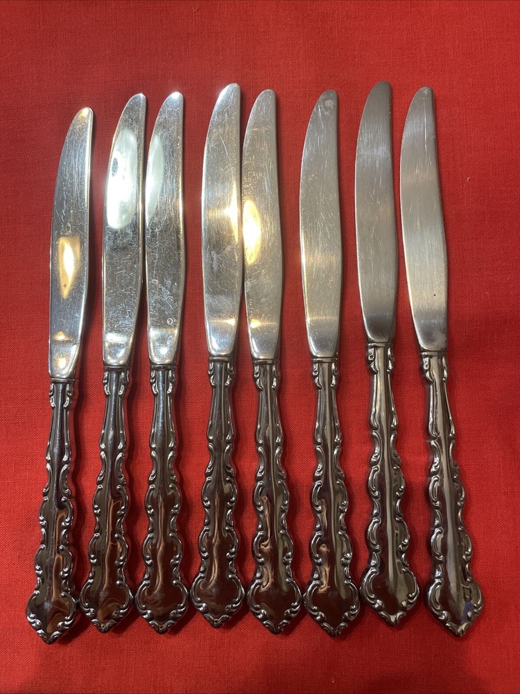 Set of 8 Oneida Deluxe Stainless MOZART Vintage Dinner Knives Silverware