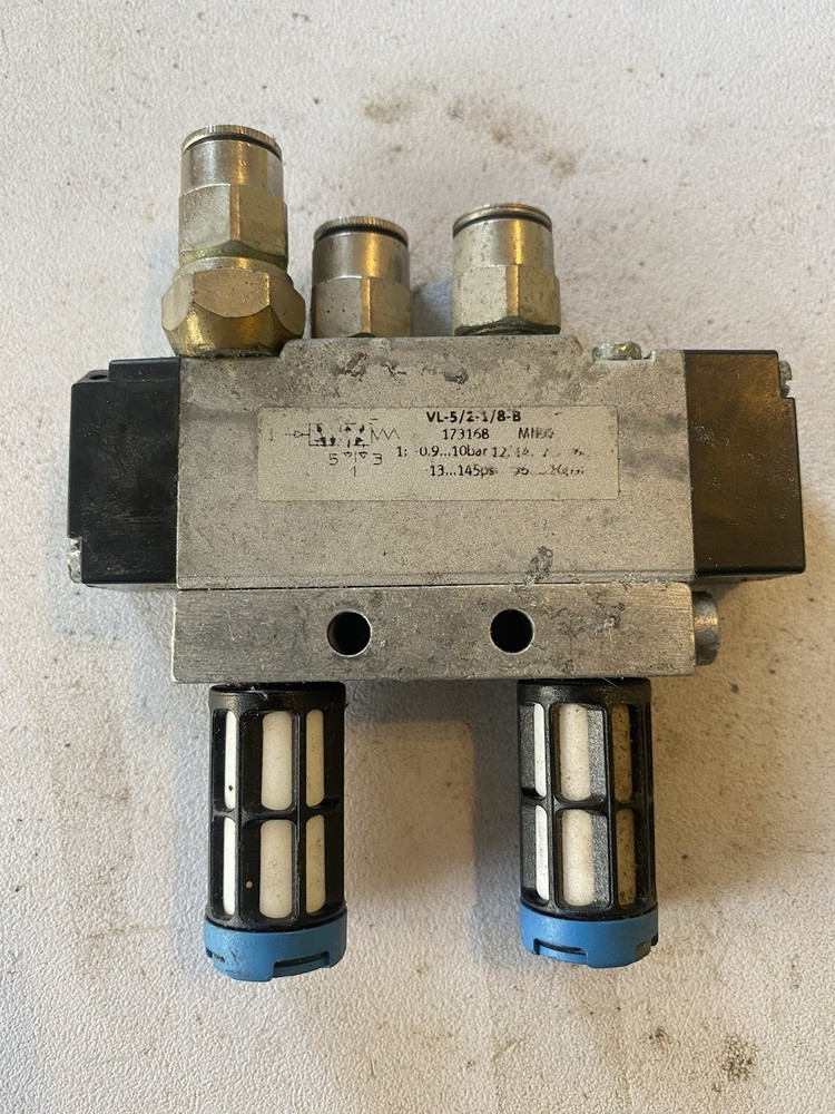 FESTO VL-5/2-1/8-B 173168 Pneumatic Valve