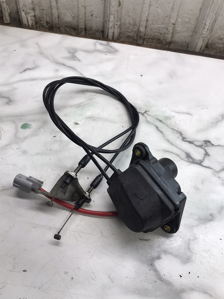 04 Yamaha XLT xlt1200 Wave Runner exhaust servo motor and cables