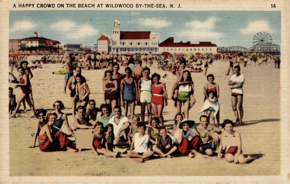 1940s Wildwood New Jersey NJ Linen Beach Crowd Boardwalk Ferris Wheel Postcard