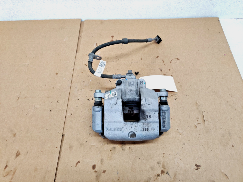 2018-2024 GMC TERRAIN AWD FRONT RIGHT SIDE BRAKE CALIPER ASSEMBLY, OEM LOT3598