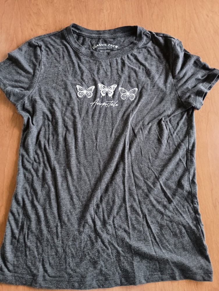 Aeropostale Women's Gray Butterfly Graphic Short Sleeve T-shirt Size XL