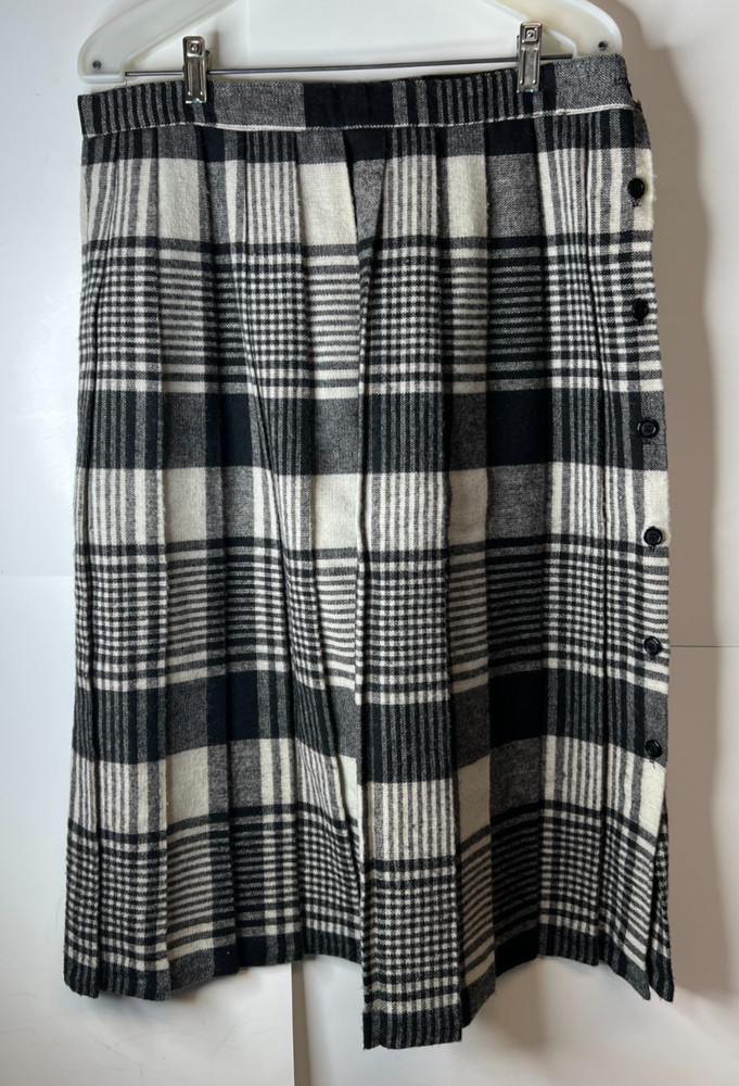 VTG Sag Harbor Women's Size 20 Wool Blend Plaid Midi Pleated Skirt Side Buttons