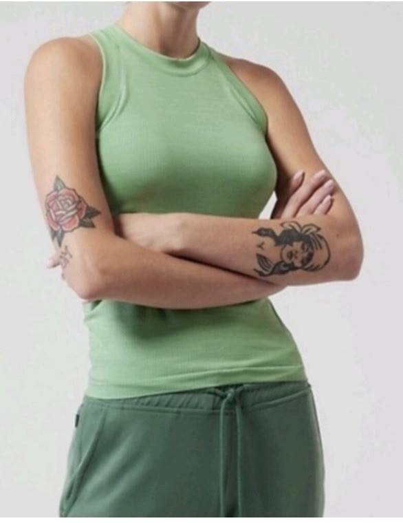 Athleta Women's Renew Seamless Racerback Tank Top Green Ribbed High Neck Size M