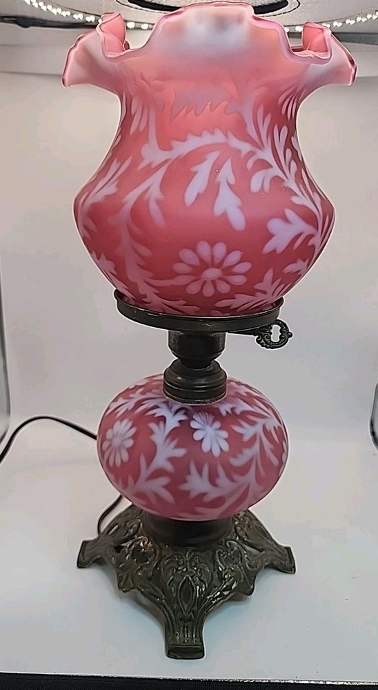 VTG 1950's Fenton 3 Way Parlor Lamp 14.5