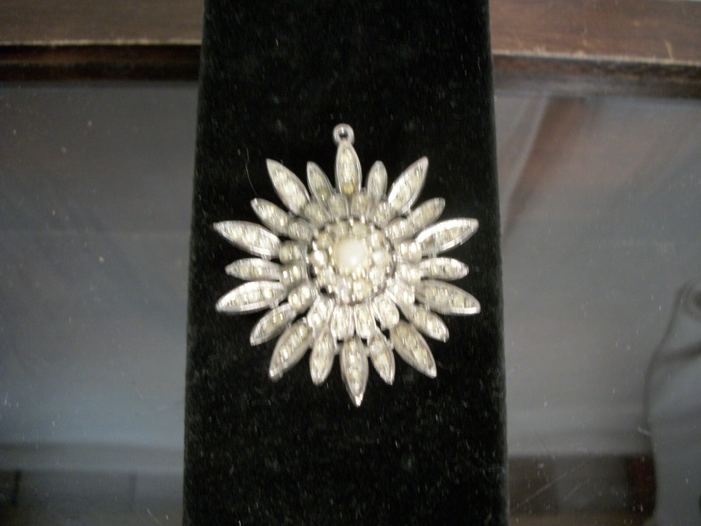 Vintage Rhinestone Brooch Pendant