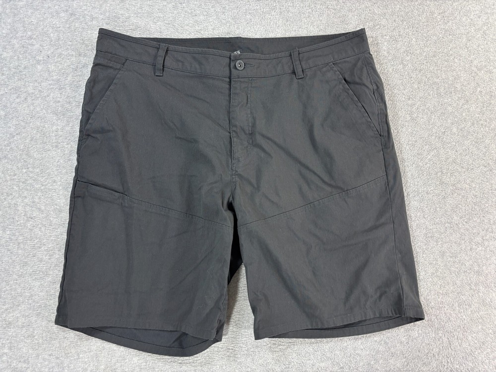 Mountain Hardwear Cotton Blend Casual Shorts (Men's 38) Gray - 9