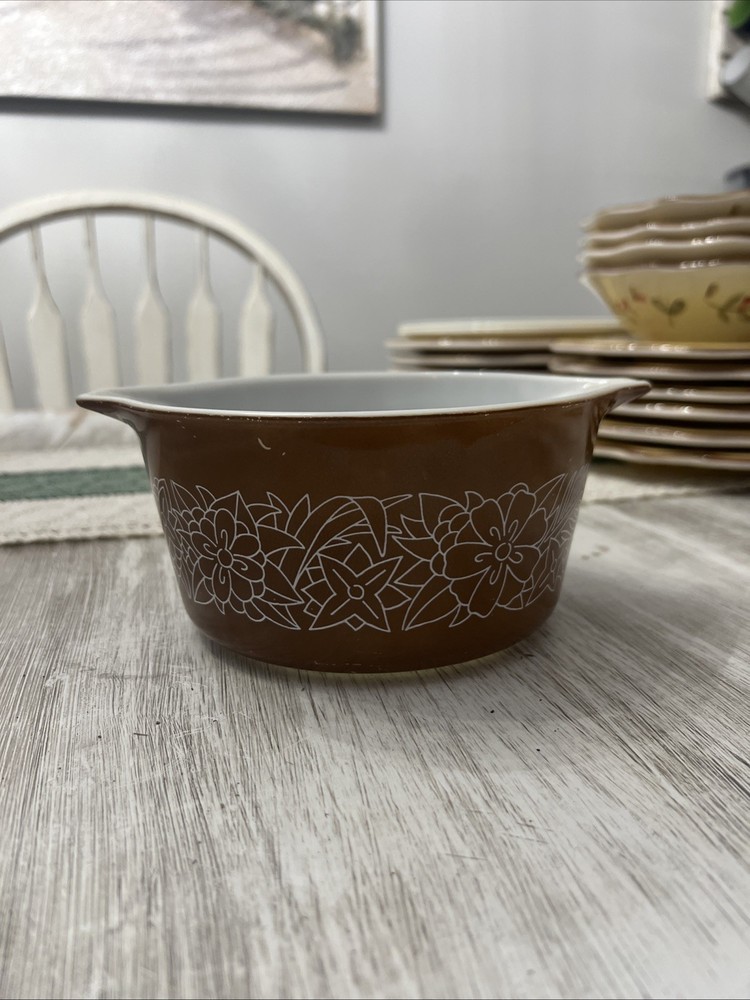 Pyrex Woodland Casserole Bowl Dish 473-B NO Lid Vintage Brown Round One Quart
