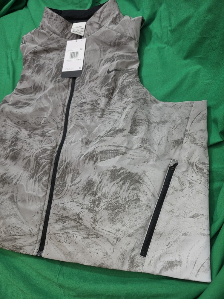 Nike Running Women’s Swift THERMA-FIT ADV Reflective Vest Gray Sz XXL HV2762-078