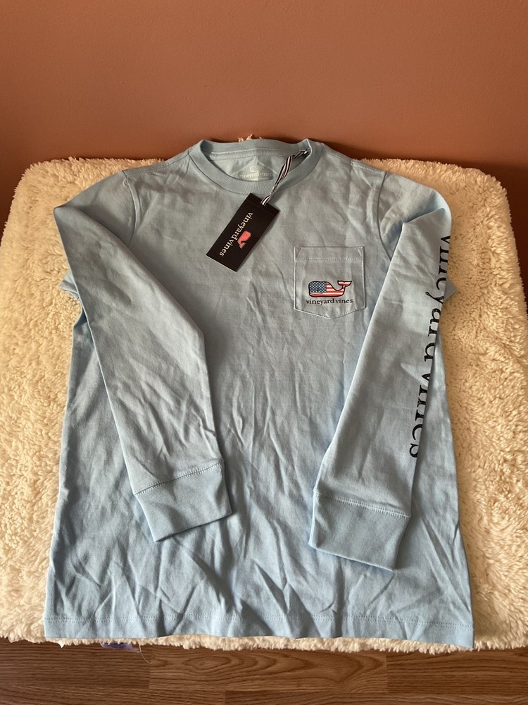 NWT Vineyard vines Boys Small long sleeve pocket t shirt Jake Blue Flag Whale