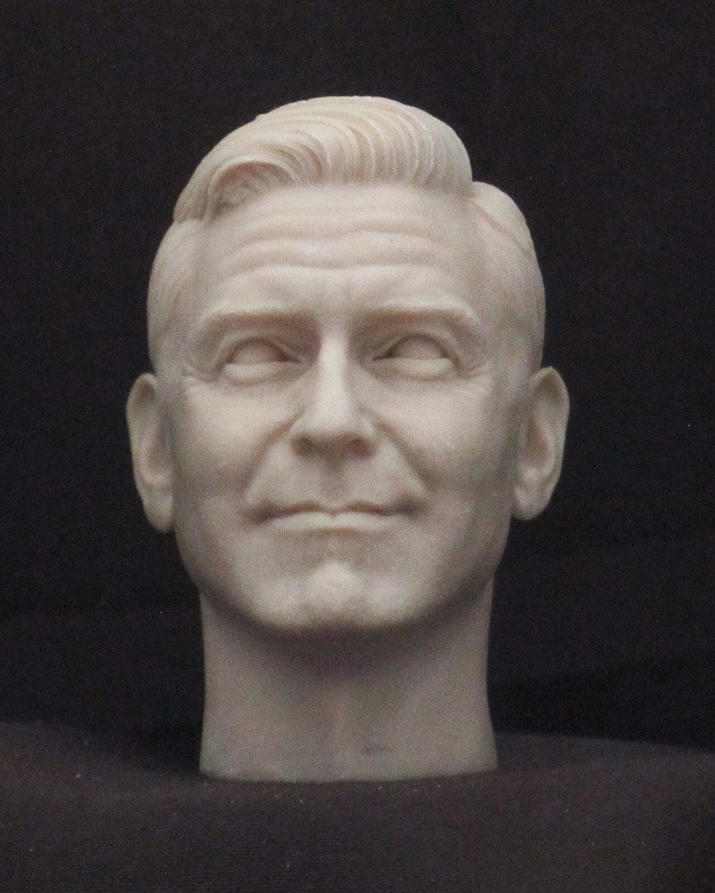 #0754 GEORGE CLOONEY CUSTOM RESIN UNPAINTED HEAD SCULPT Action figures 1/6 Scale