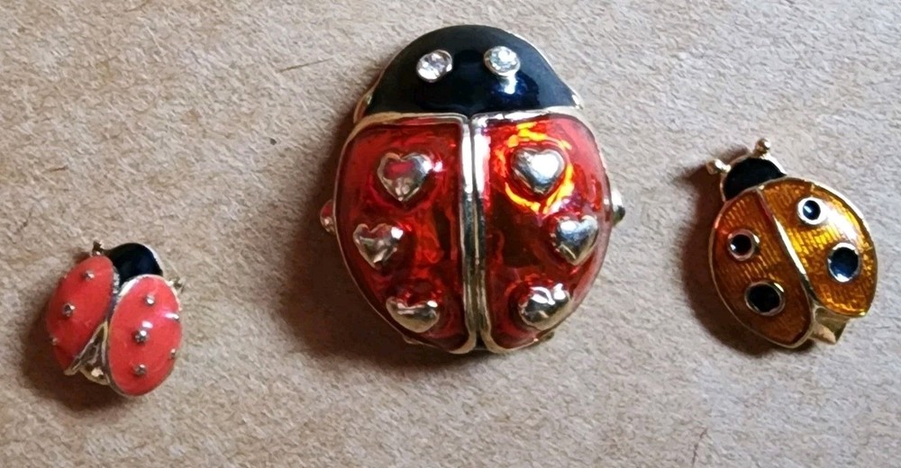 VTG Set Of 3 Ladybug Pins Avon Enamel Gold Tone Metal Collectible Brooches