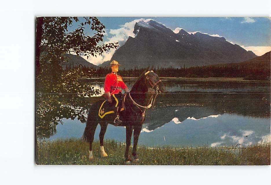 Postcard Royal Canadian Mounted Police Canada
