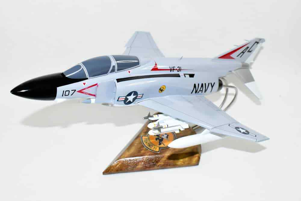 VF-31 Tomcatters F-4j Model, 1/42 (18