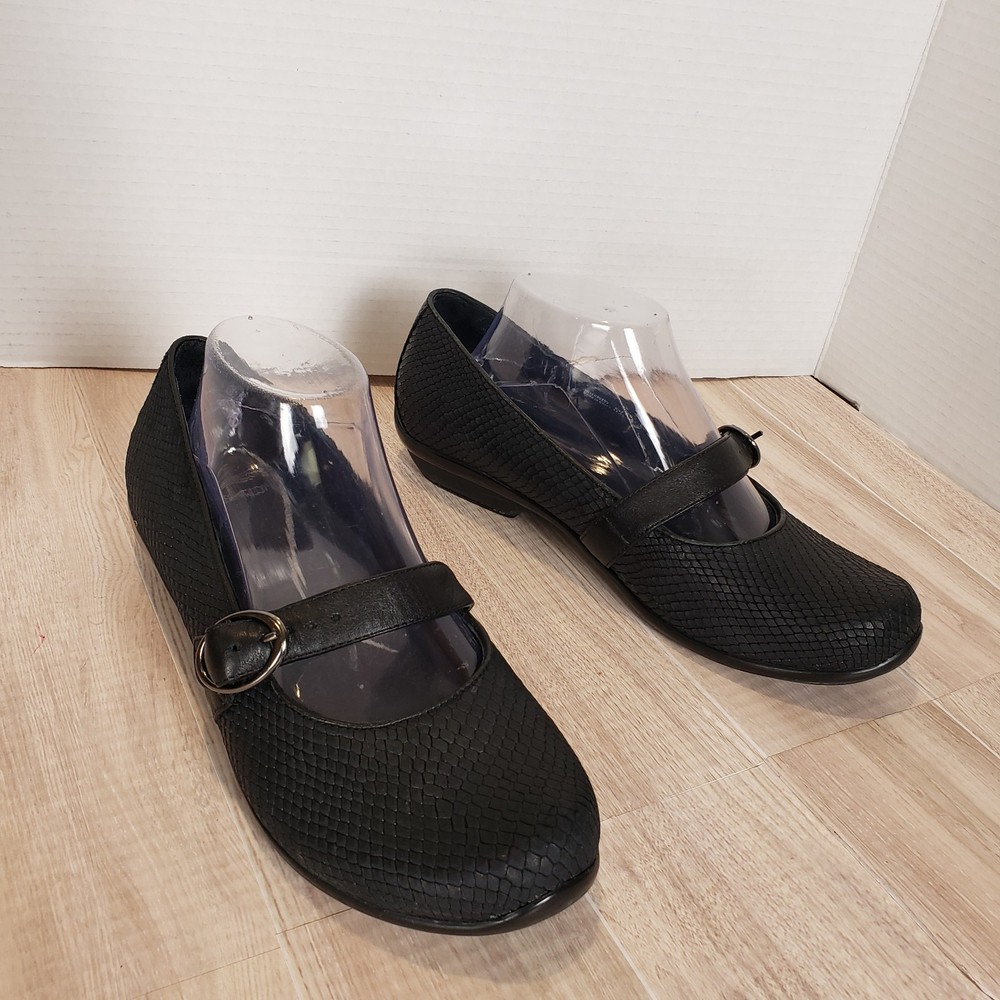 Dansko Orla Mary Jane Comfort Shoes Buckle Flats Black Snakeskin SZ 9