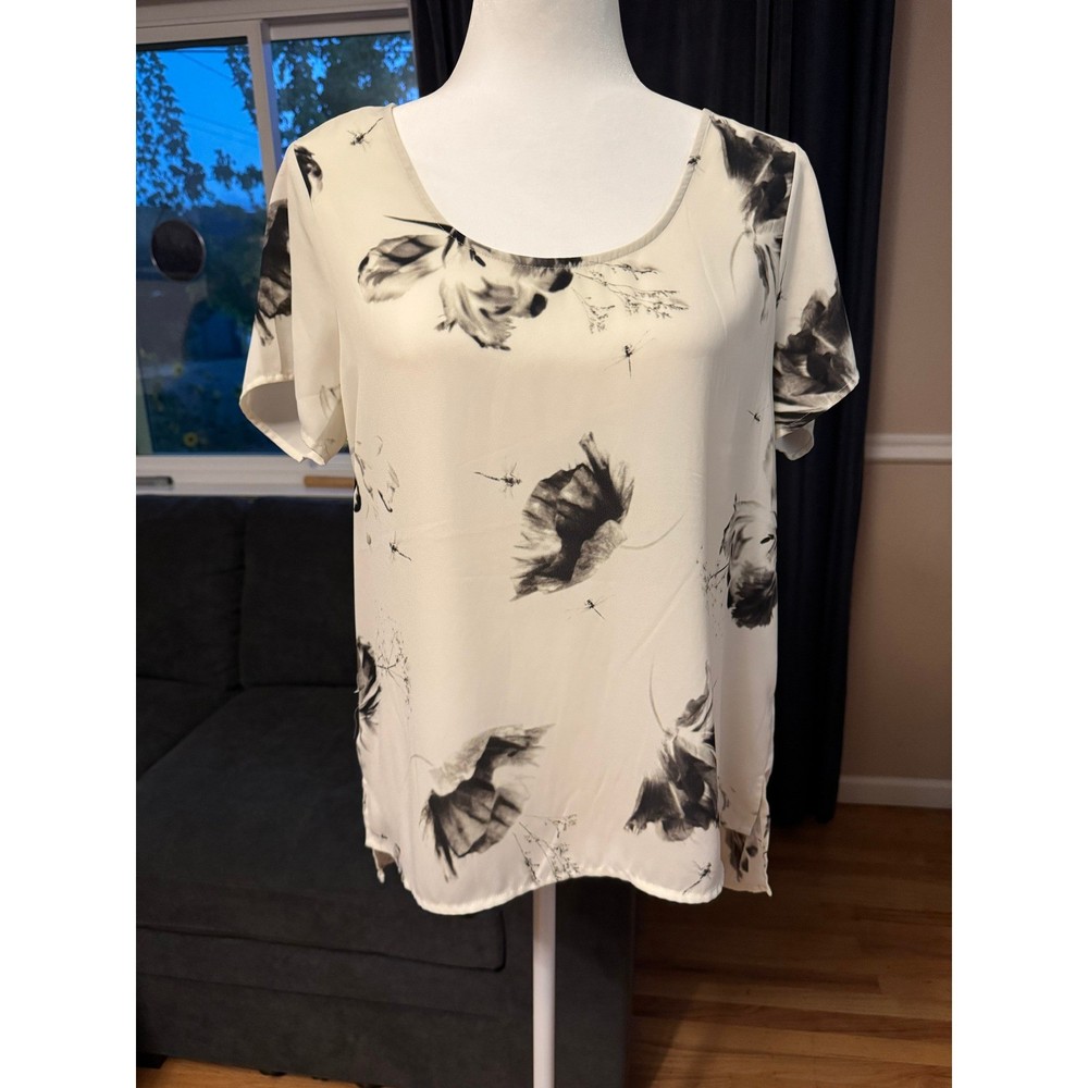 Floral Print Blouse in Medium Size Express Style