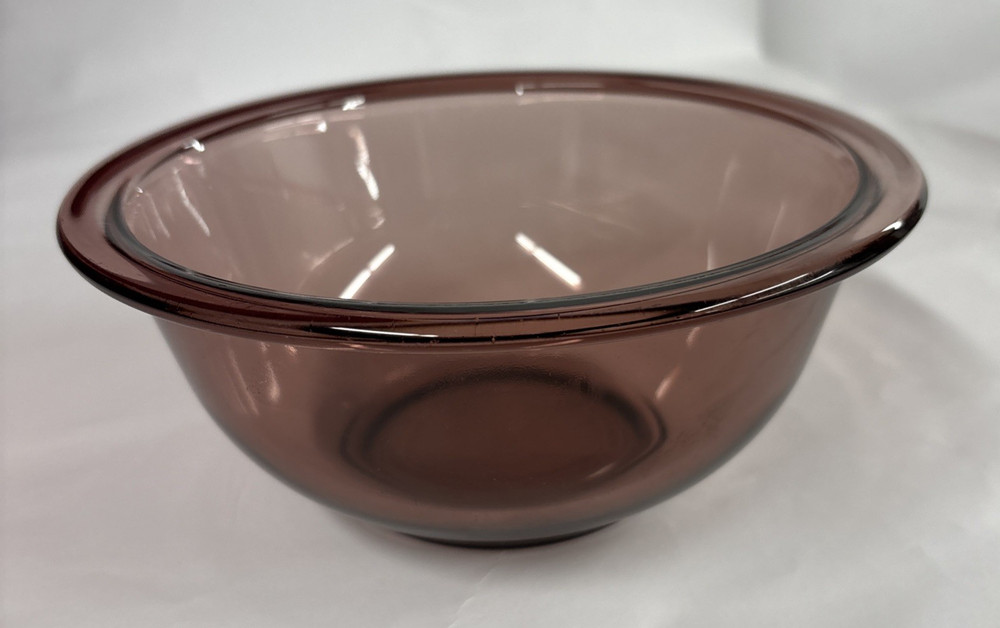 PYREX Amethyst Purple Cranberry Mixing Nesting Bowl #322 1L USA Vintage 80's