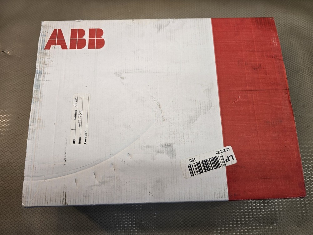 NEW ABB Touch Screen CP651 D1 1SAP551100R0001