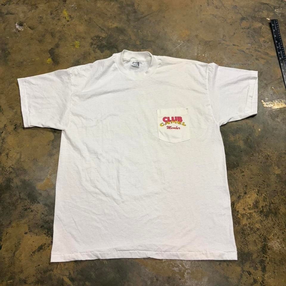 *RARE* Vintage 90s Club camel wish you were here graphic tshirt