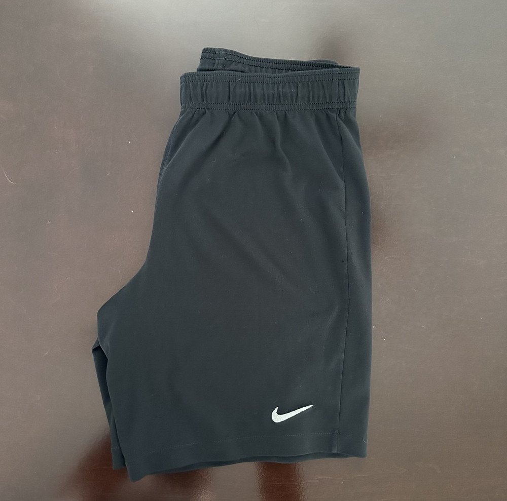 Nike Men's DRI-FIT Black Training Shorts Size Large Pre-owned