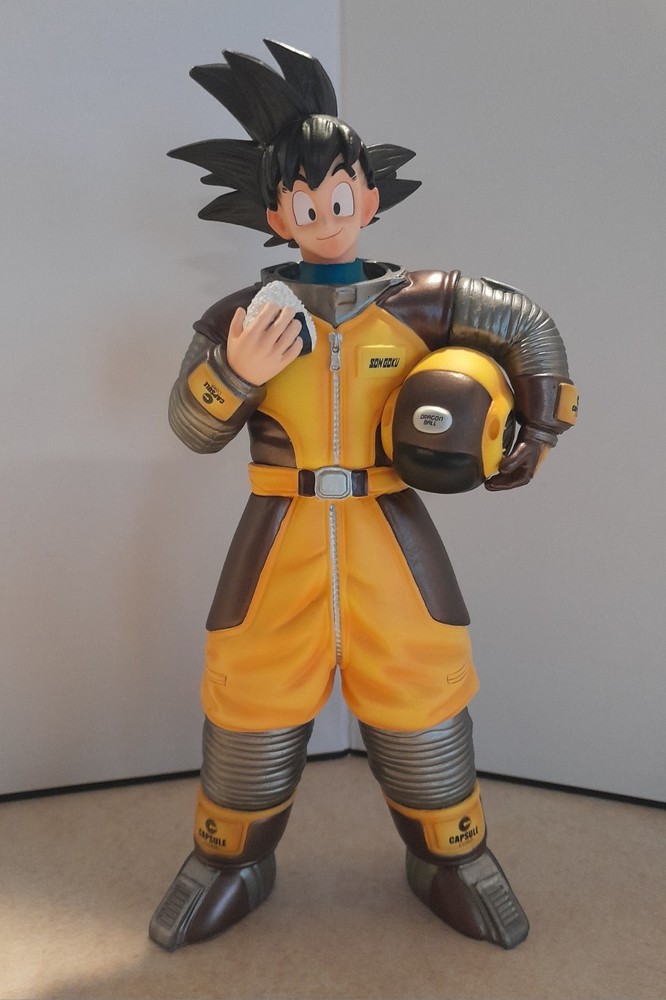 Son Goku in Spacesuit Unofficial Figure Statue Dragon Ball Z DBZ