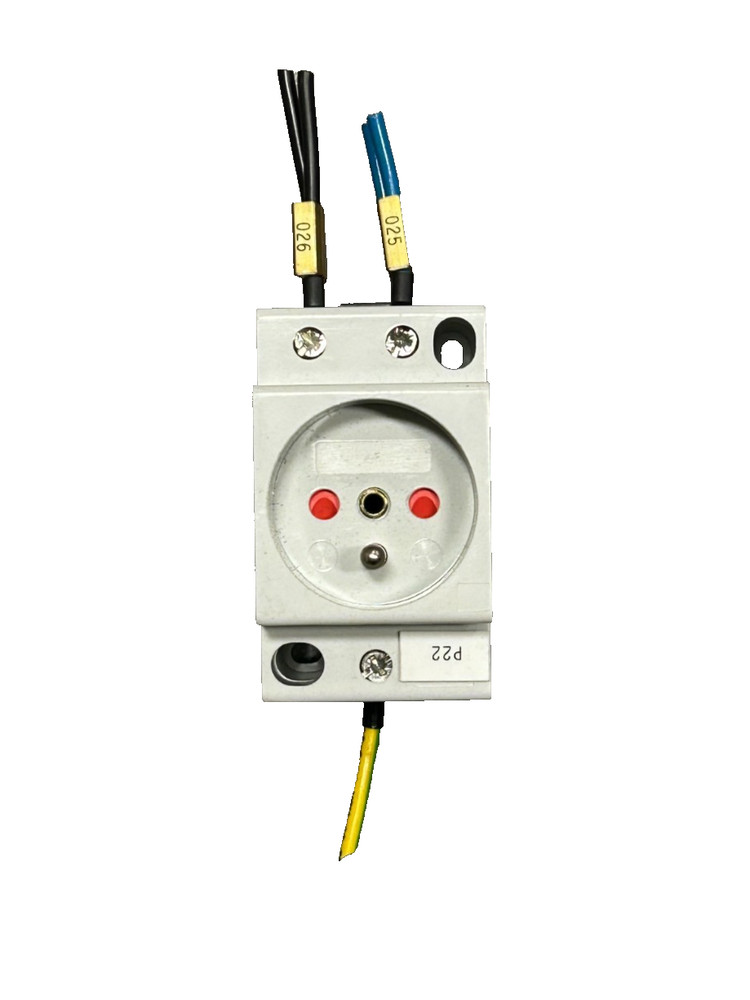 Siemens 5TE6 711 DIN Rail Socket Outlet 16A 230VAC