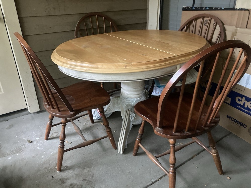 Round Wood Dining Table Set for 4, Light Brown Top, White Base, Chairs Included