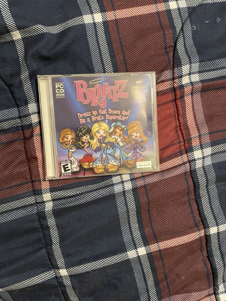 Bratz Dress Up Get Down PC CD-ROM Windows Video Game RARE