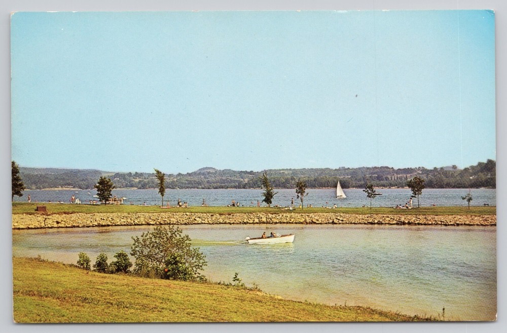 Postcard Atwood Lake Park New Philadelphia, Ohio