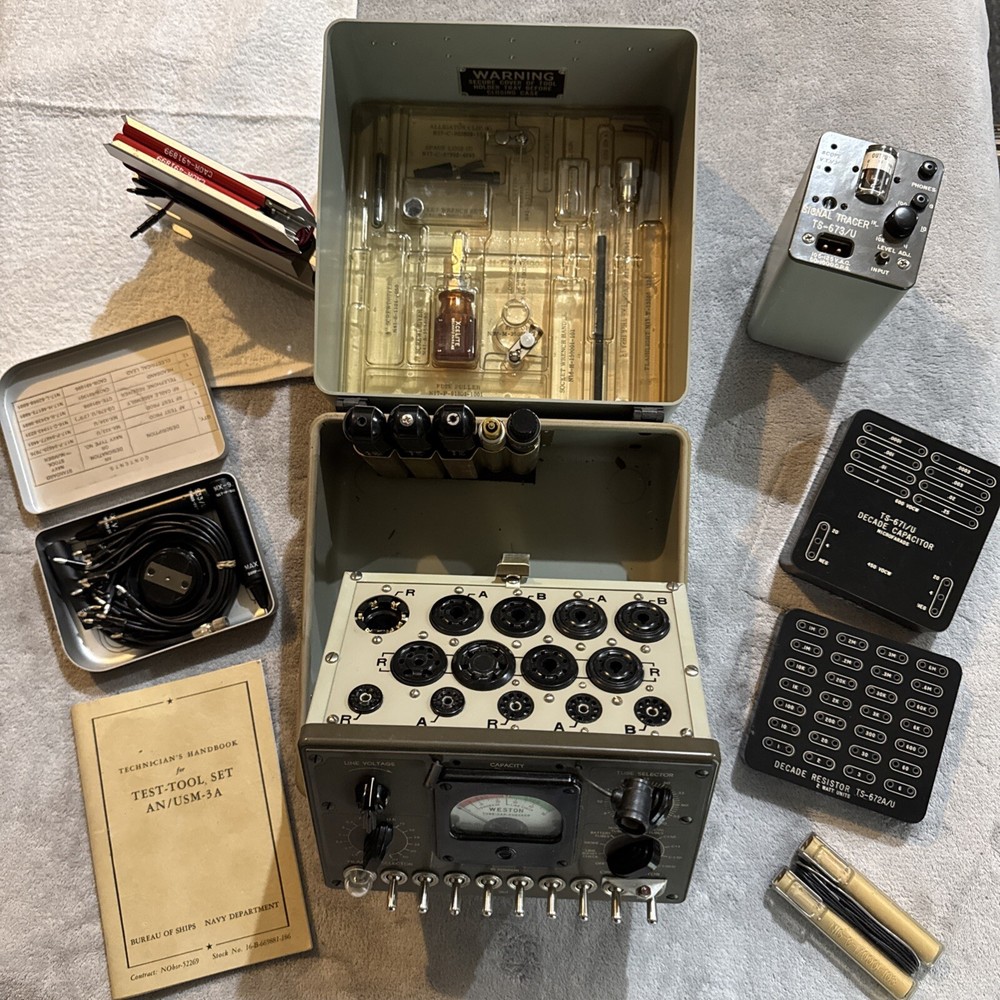 NAVY DEPARTMENT BUREAU OF SHIPS AN/USM-3A TEST TOOL SET
