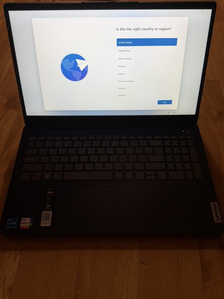 Lenovo IdeaPad 3 15IAU7 Laptop 15.6