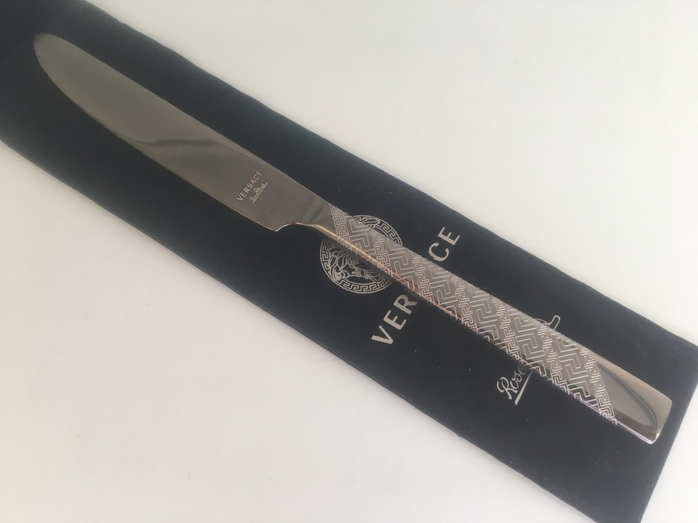 Rosenthal meets VERSACE The Greek Black  TABLE  KNIFE  9 1/4 Inch Messer