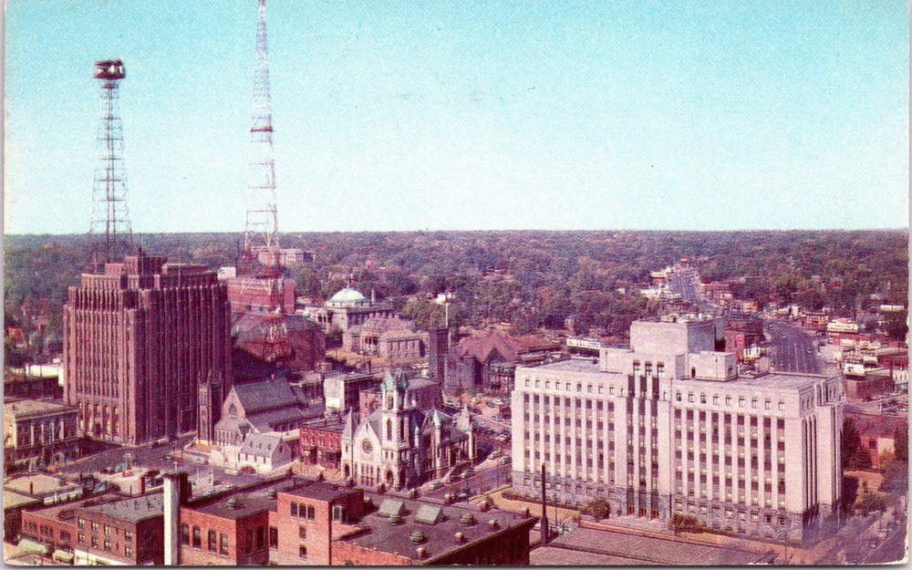 Skyline, Des Moines, Iowa - 1955 Chrome Postcard - Banker's Life Bldg, Churches