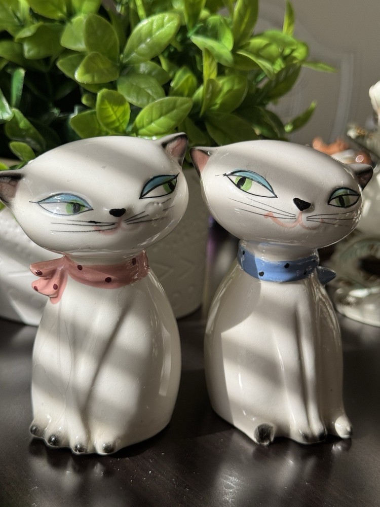 Vintage 1958 Holt Howard Cozy Cats Salt And Pepper Set