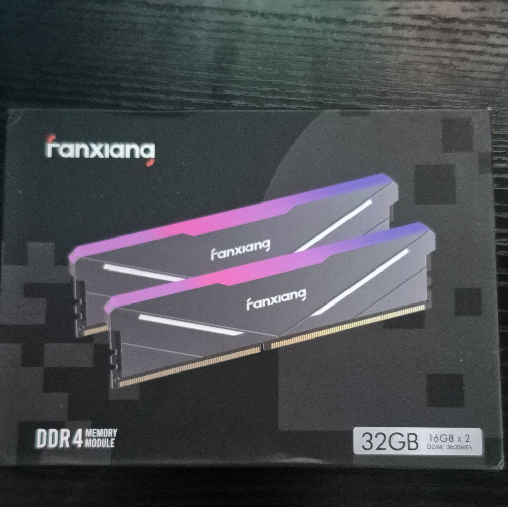 Fanxiang DDR4 SDRAM UDIMM 32GB (2x16GB) 3600MHz PC4-28800 Memory Module