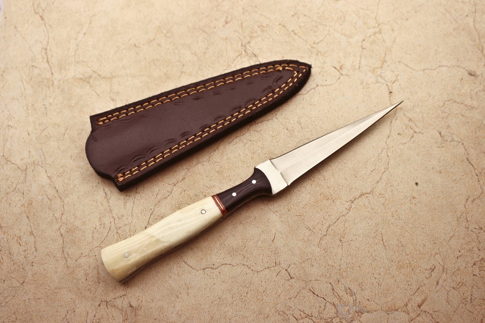 HANDMADE STAINLESS STEEL BLADE ROSEWOOD HANDLE FIXED BLADE SKINNER HUNTING KNIFE