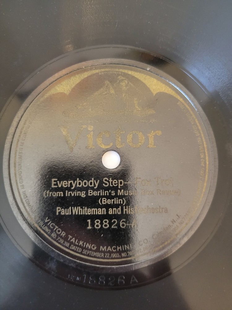 Paul Whiteman and His Orchestra Everybody Step 10