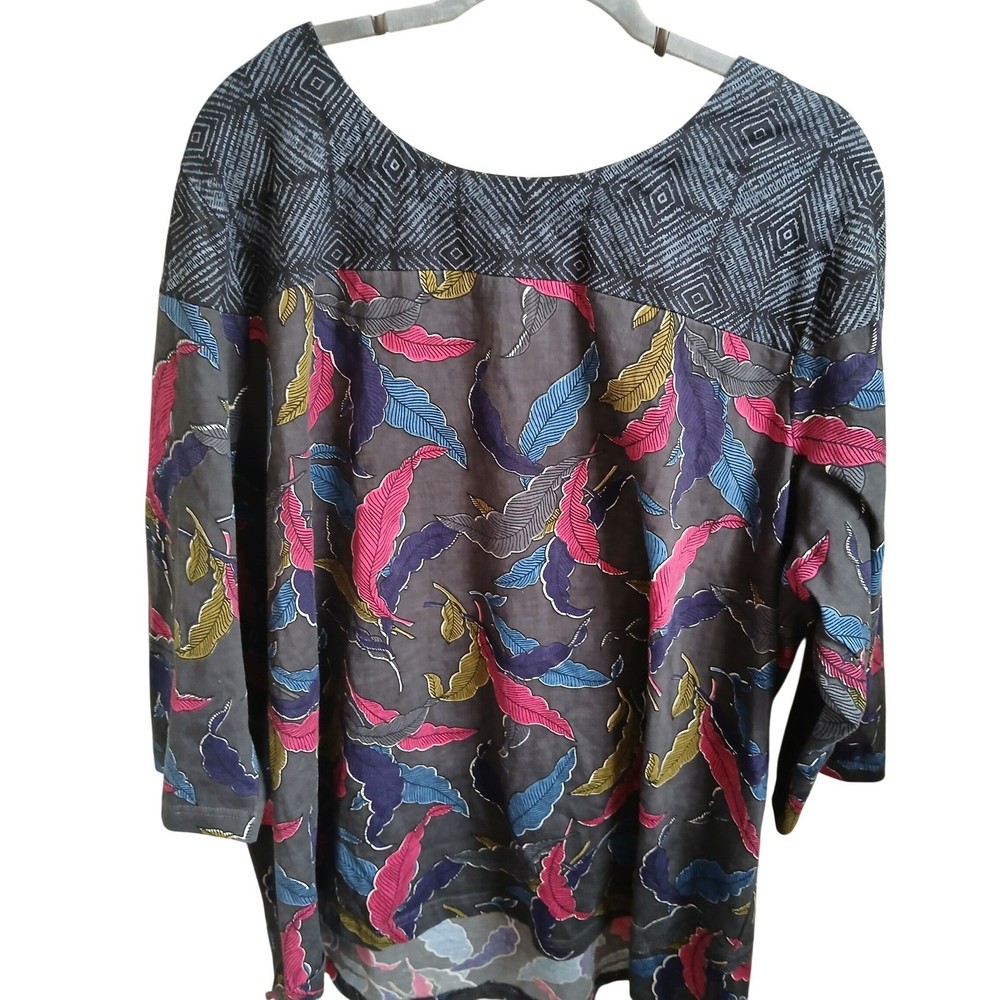 NWT Ulla Popken Women's Gray Leaf Print Tunic Top 24/26