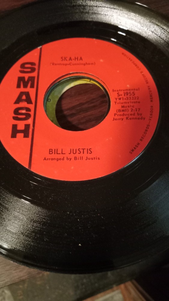 Rockabilly-Bill Justis- How Soon/Ska ha- Rare Smash Release 45 Record D 46