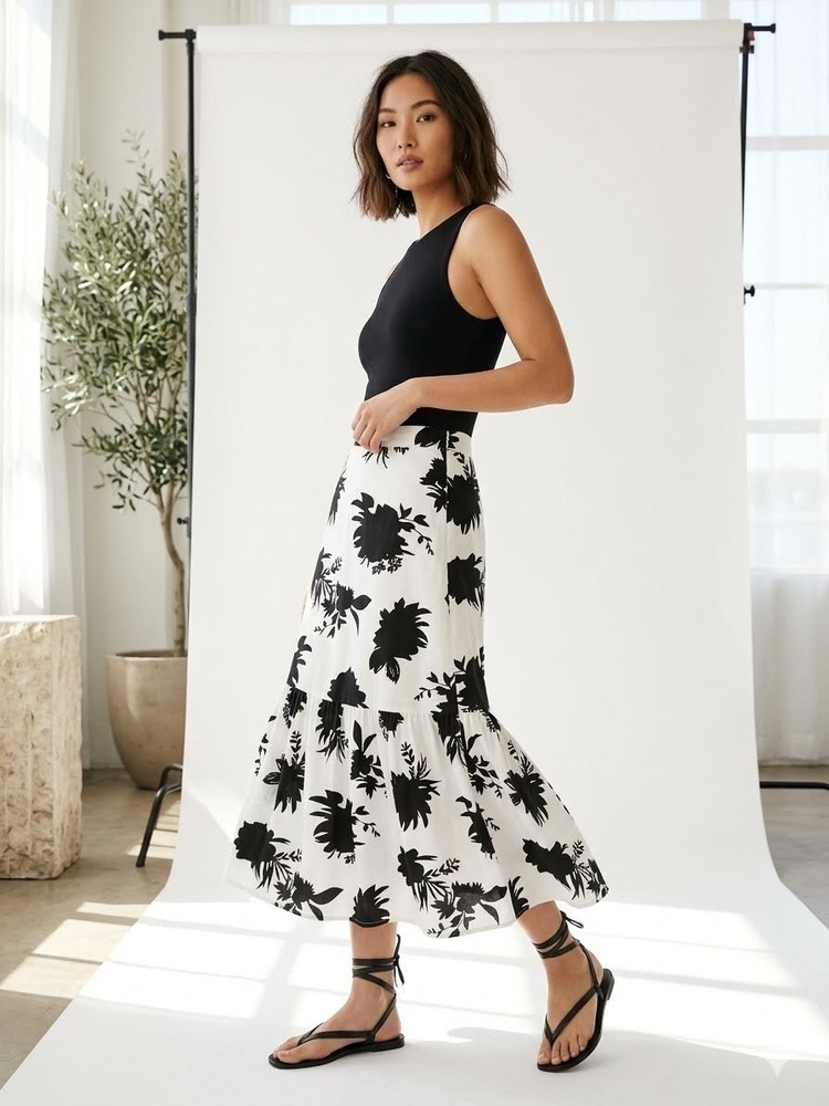 Black & White Floral Maxi Skirt Ruffle Hem Front Slit Size S