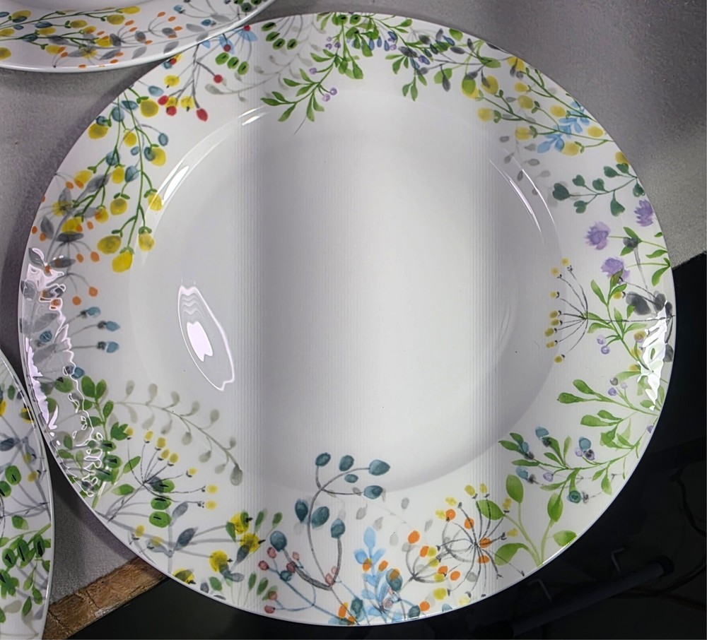 Mikasa Tivoli Garden 11” Floral Bone China Dinner Plates - Set of 4